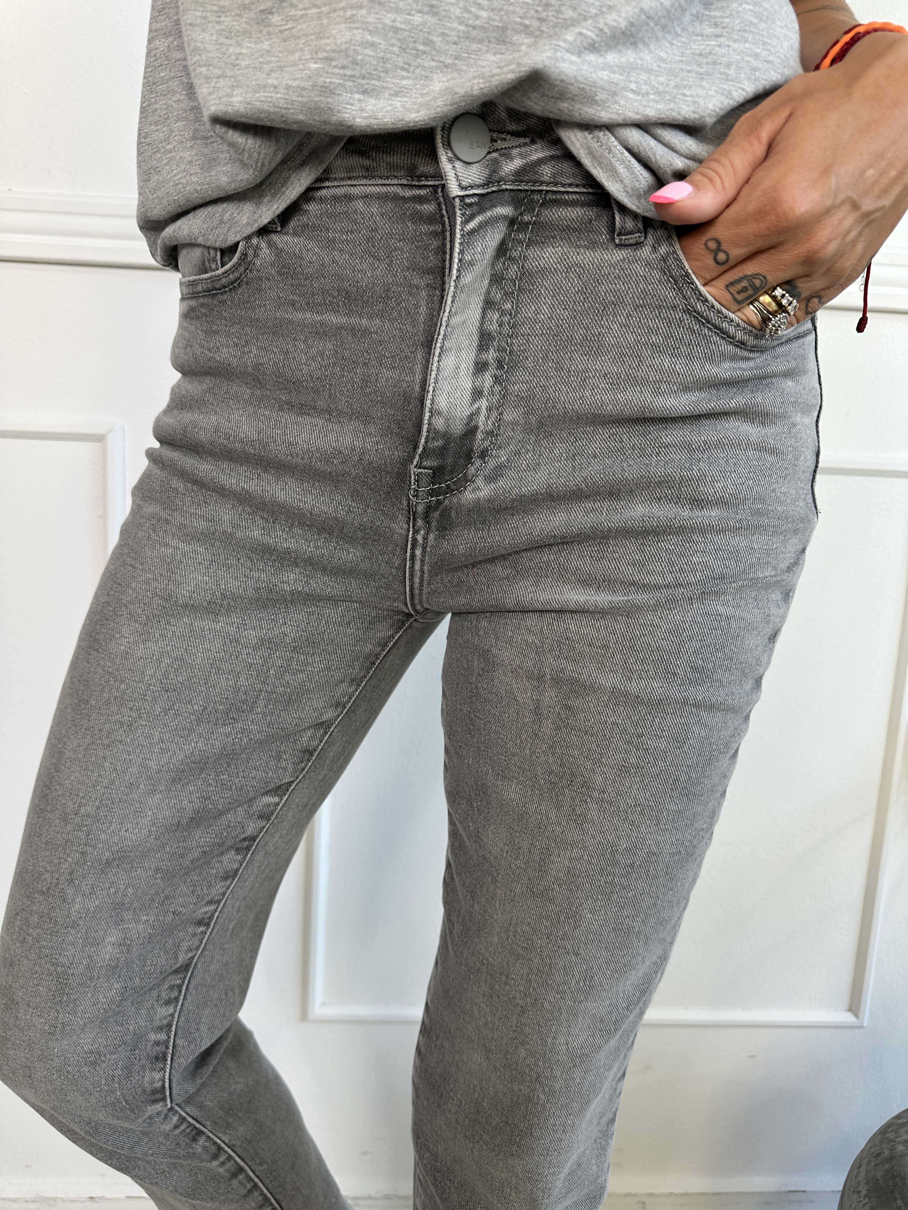Lettie - Højtaljede moms jeans